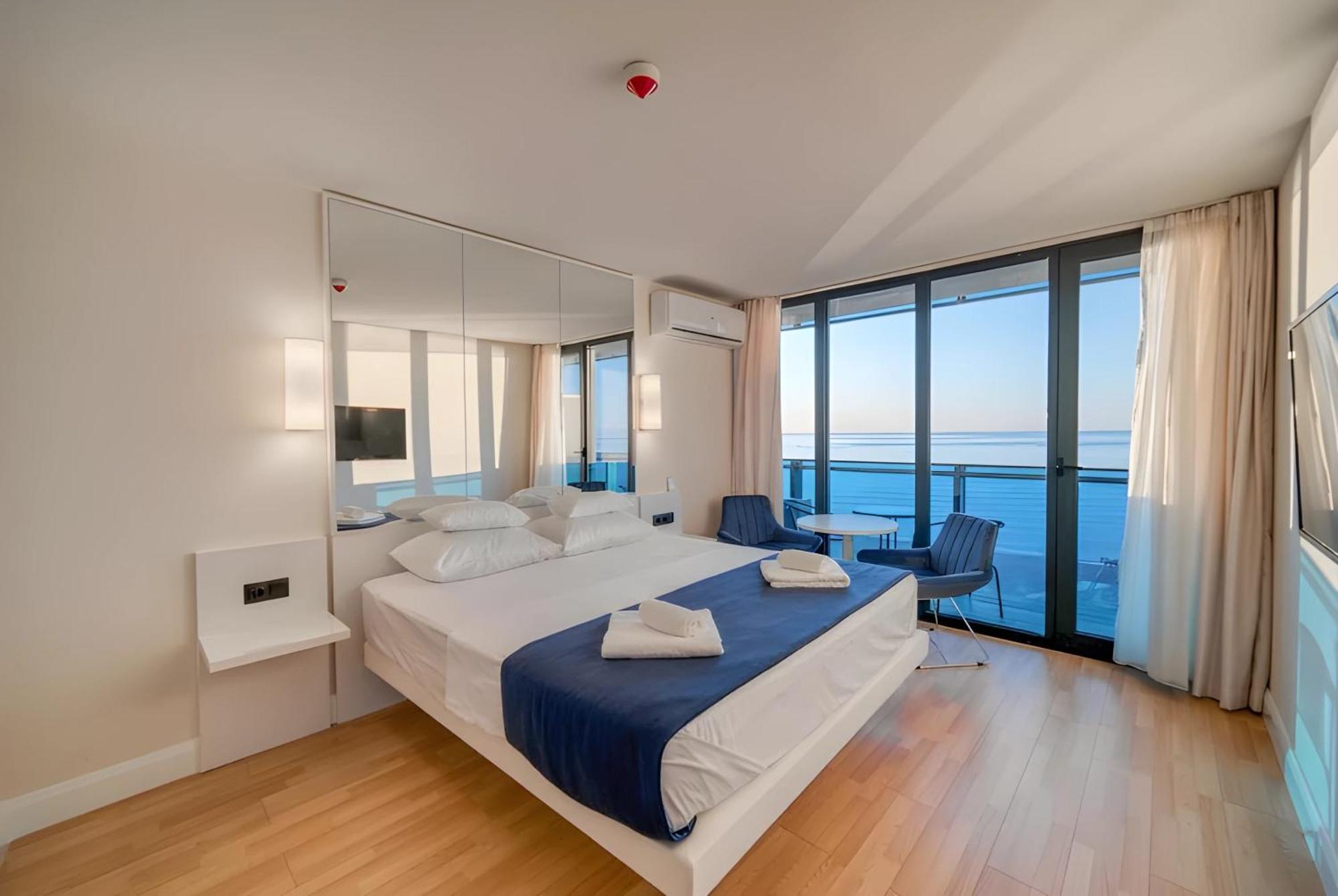 Orbi City Hotel 바투미 외부 사진