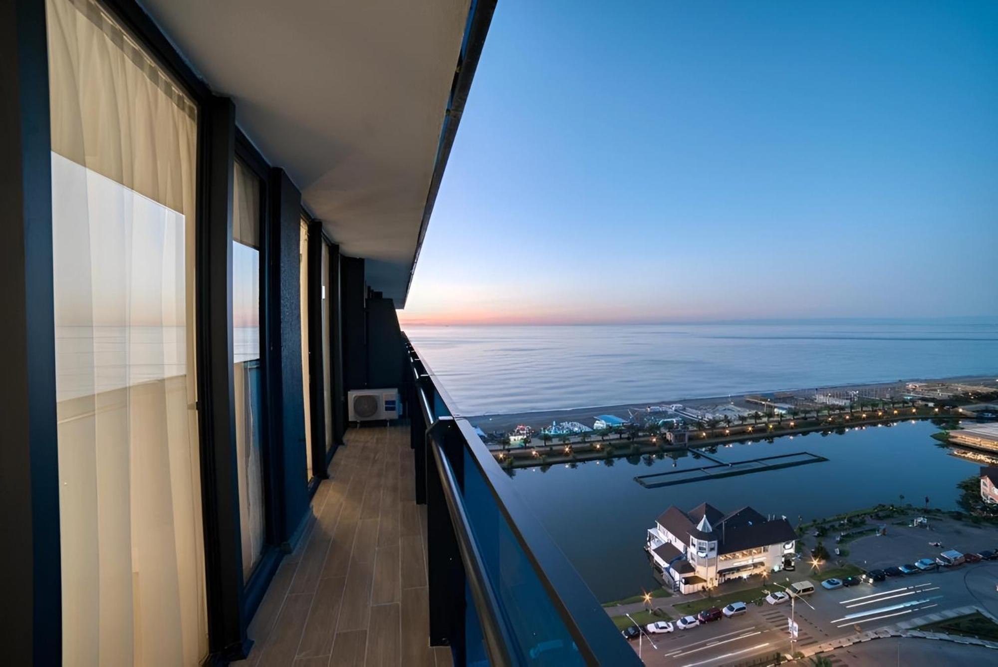 Orbi City Batumi Hotel View 외부 사진